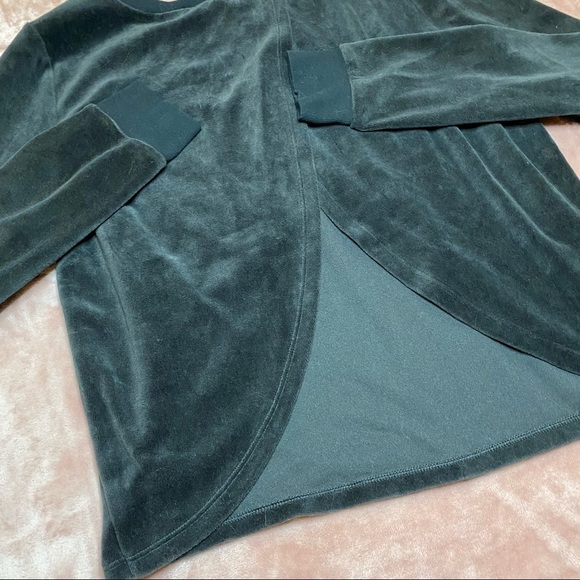 𝅺victoria’s Secret Sweater - Picture 6 of 6